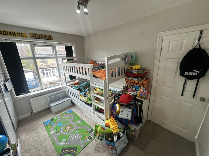 Images for Nab Wood Rise, Shipley