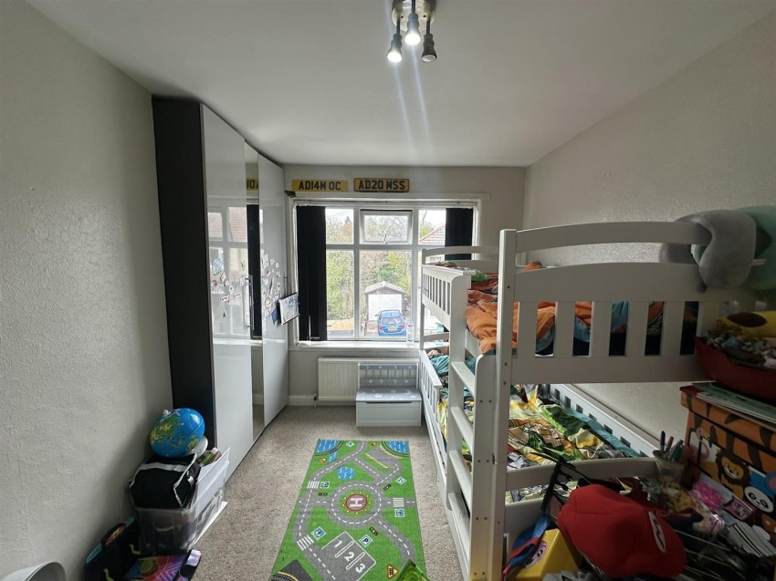 Images for Nab Wood Rise, Shipley