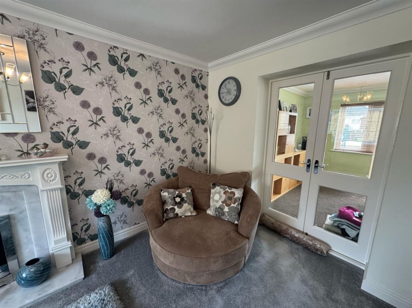 Images for Highfell Rise, Keighley