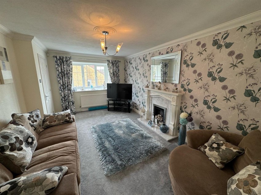 Images for Highfell Rise, Keighley