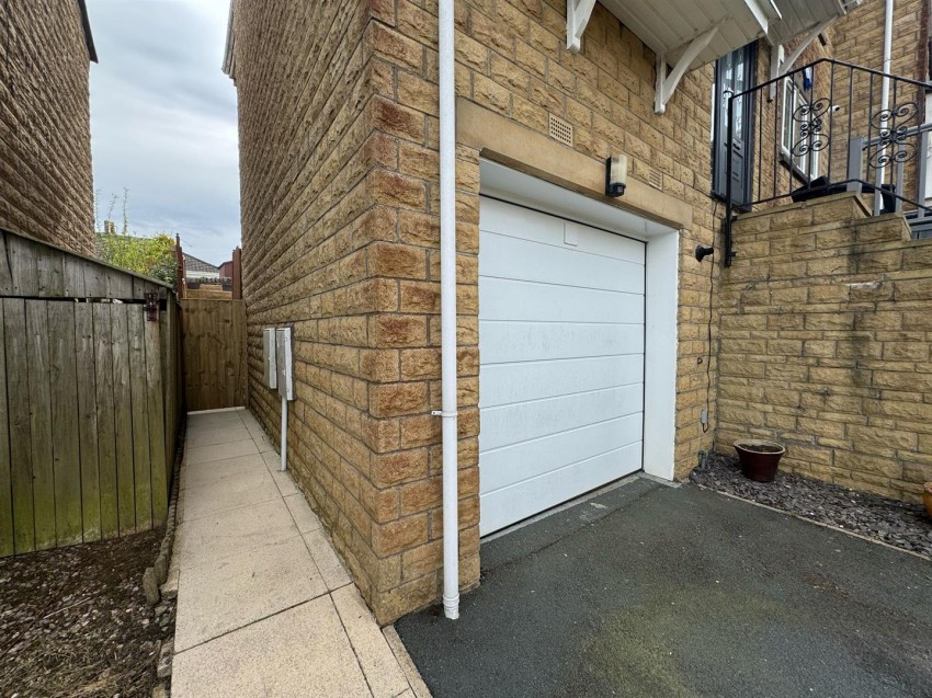 Images for Highfell Rise, Keighley