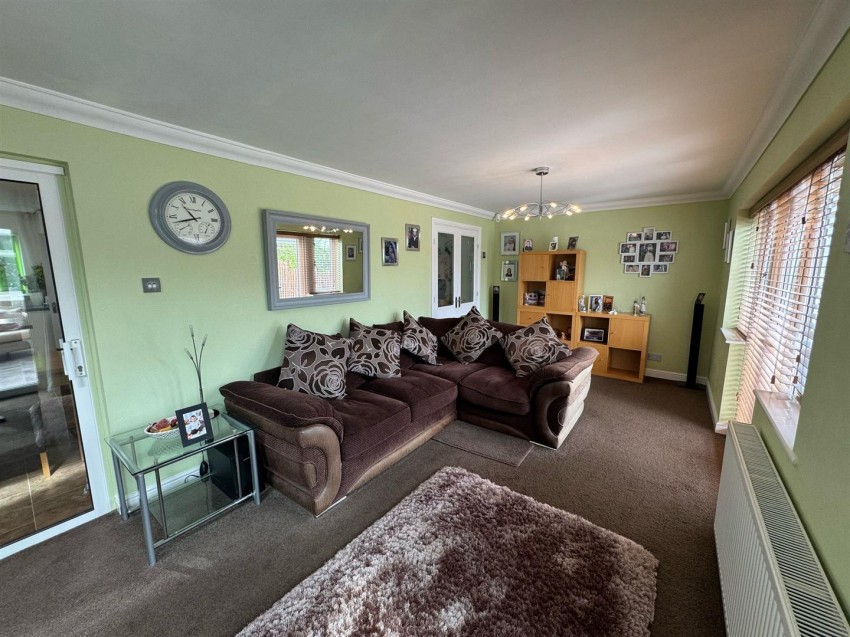Images for Highfell Rise, Keighley