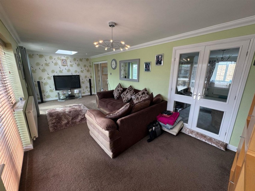 Images for Highfell Rise, Keighley