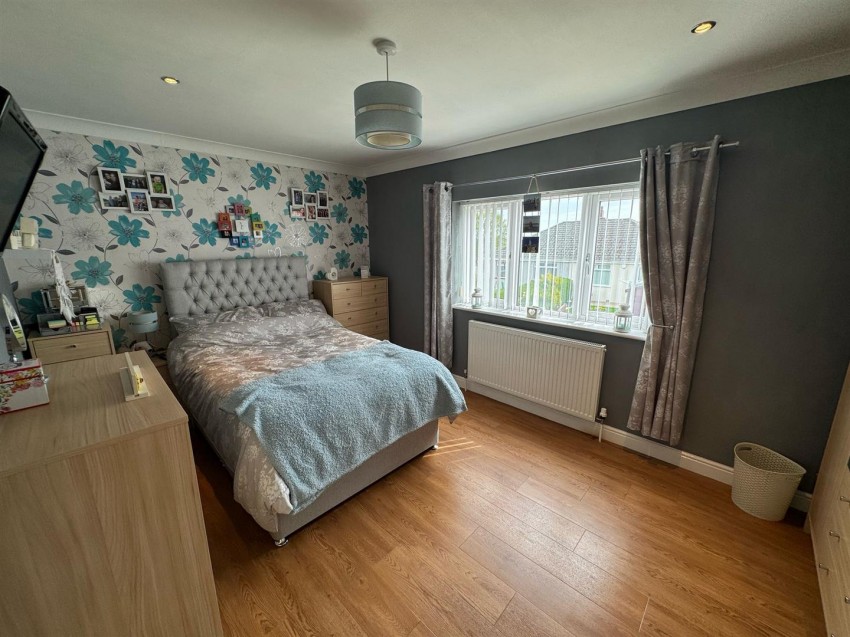 Images for Highfell Rise, Keighley