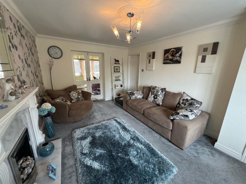 Images for Highfell Rise, Keighley