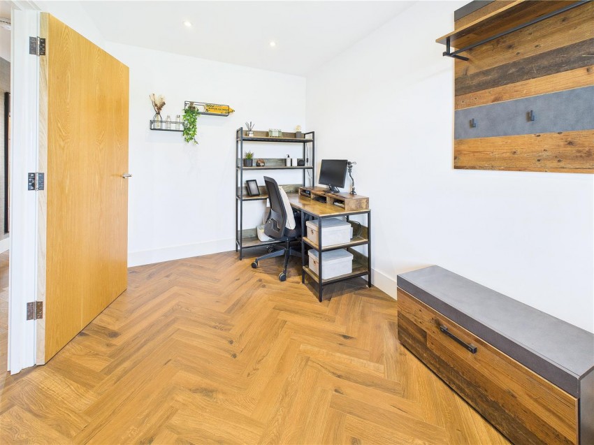 Images for Maple Drive, Burton On Trent