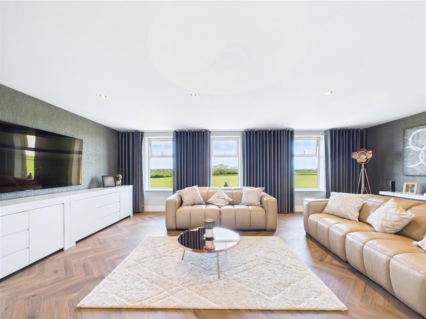 Images for Maple Drive, Burton On Trent
