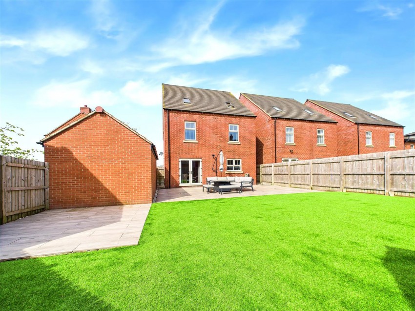 Images for Maple Drive, Burton On Trent