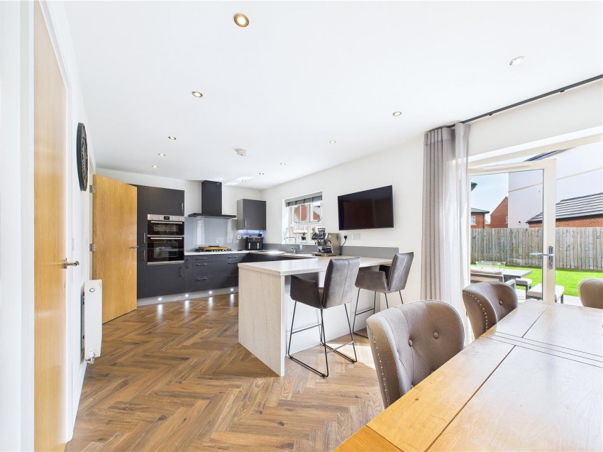 Images for Maple Drive, Burton On Trent
