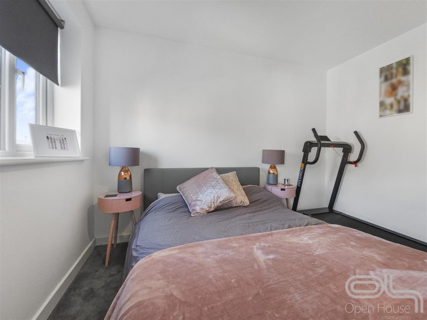Images for Upton Drive, Burton-On-Trent
