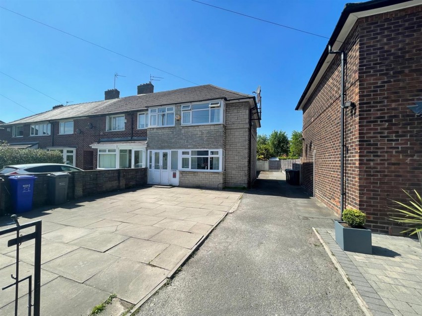 Images for Penroy Avenue, Manchester