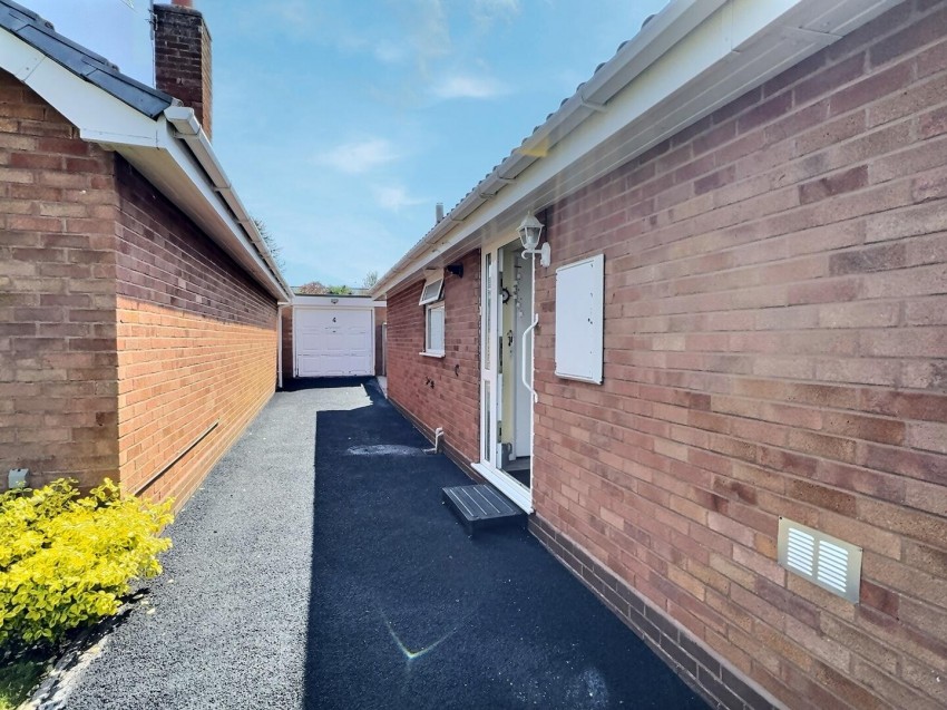 Images for Middlefield, Gnosall