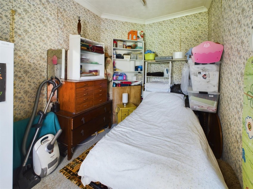 Images for Outlook Avenue, Peacehaven