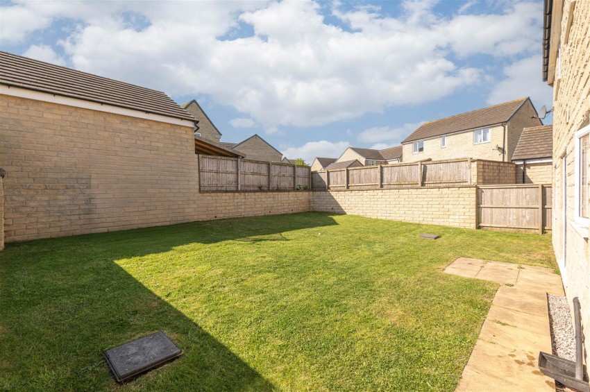 Images for Pavilion View, Lindley, Huddersfield, HD3