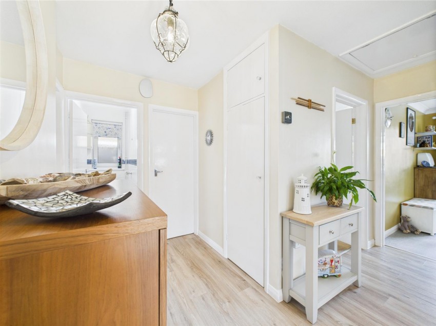 Images for Phyllis Avenue