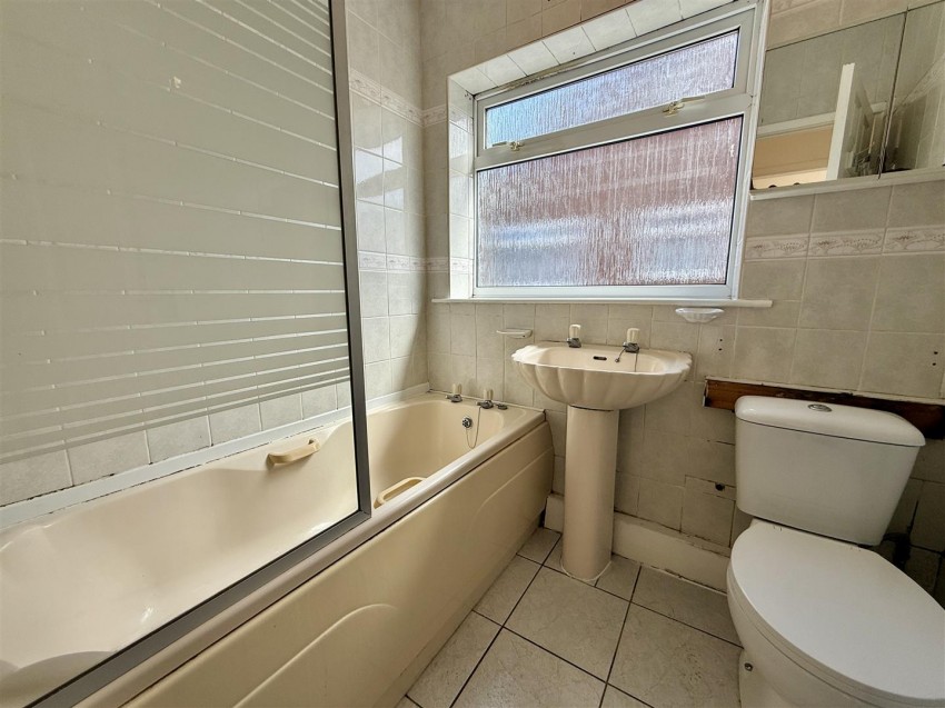 Images for Denstone Crescent, Bolton