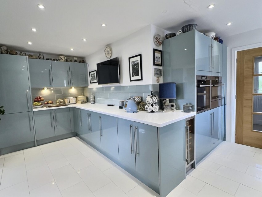 Images for Oakleigh Court, Stone