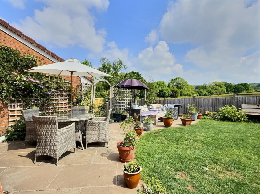 Images for Oakleigh Court, Stone