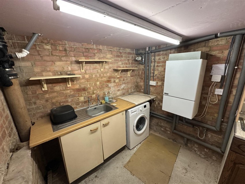 Images for Canberra Drive, Cross Roads, Keighley