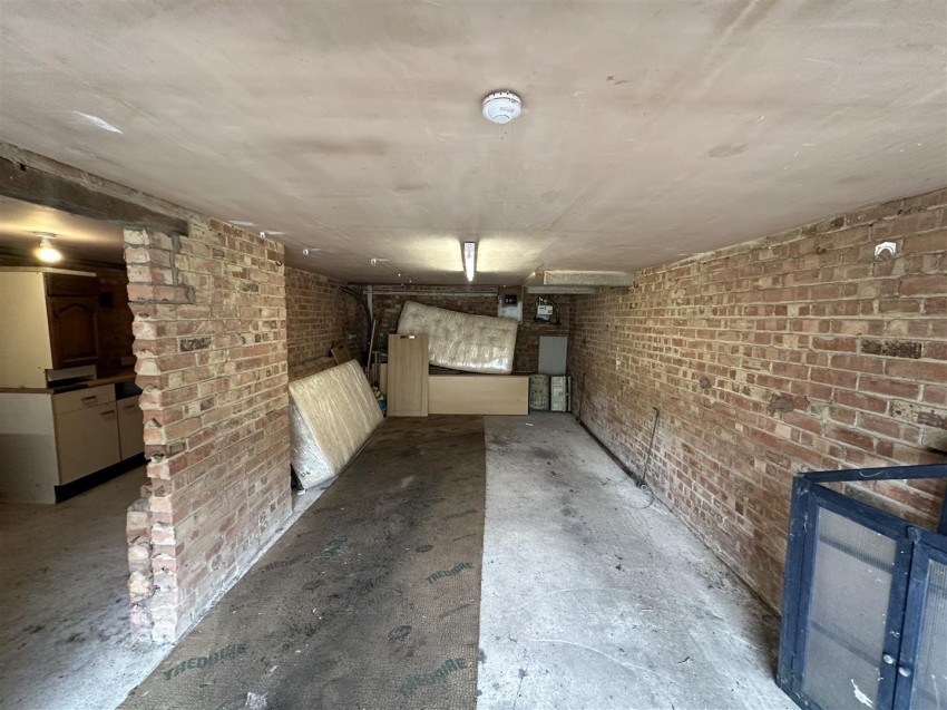 Images for Canberra Drive, Cross Roads, Keighley