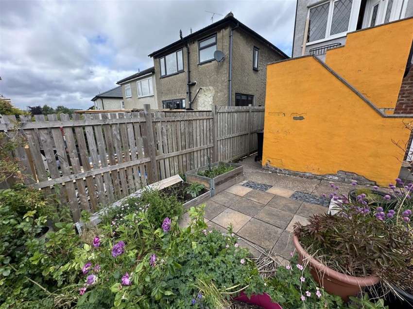 Images for Canberra Drive, Cross Roads, Keighley