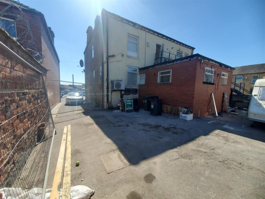 Images for Halifax Road, Staincliffe, Batley, WF17