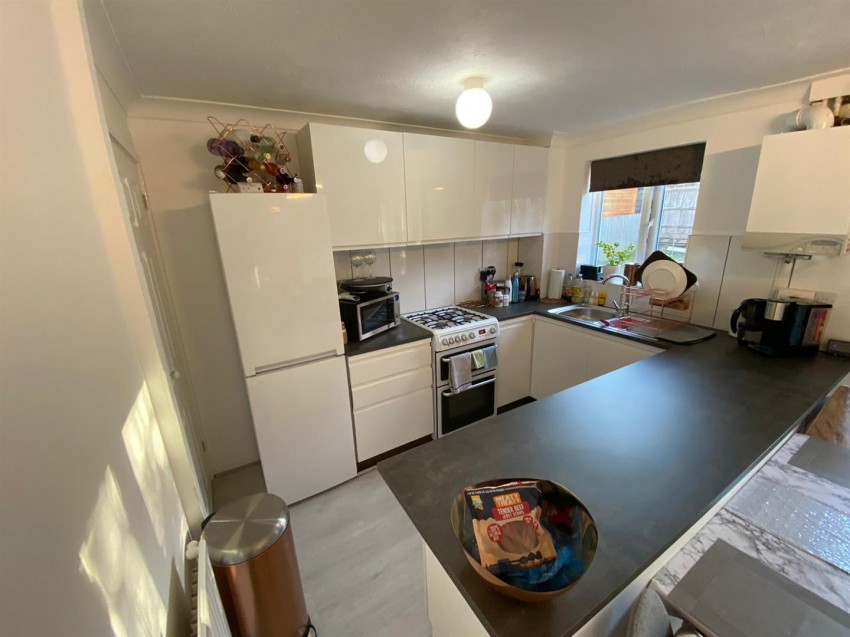 Images for Berry Close, Telscombe Cliffs, Peacehaven