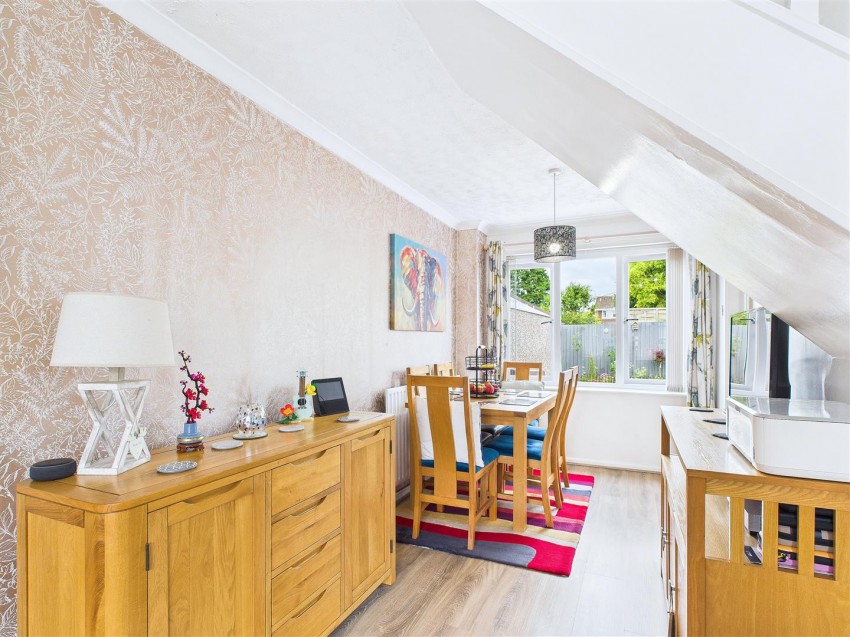 Images for Waverley Lane, Burton-On-Trent