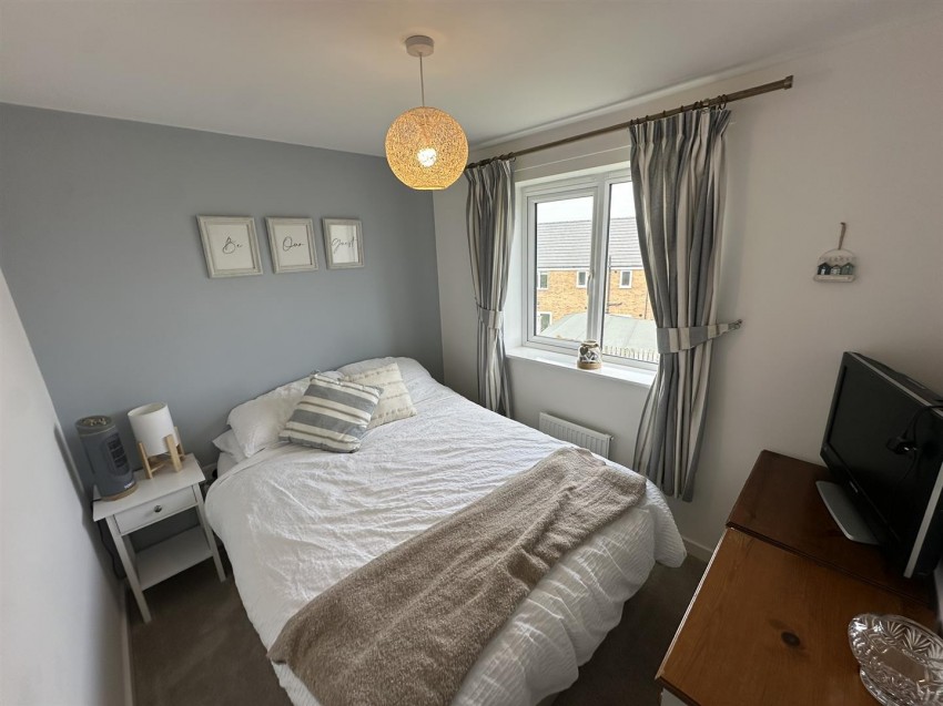 Images for Glatton Drive, Oakworth, Keighley