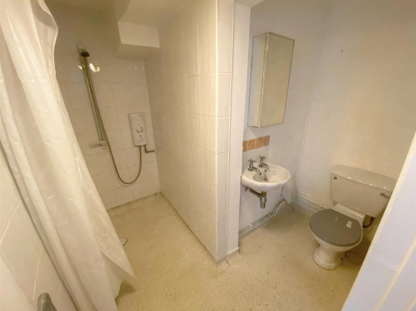 Images for St. Martins Avenue, Luton