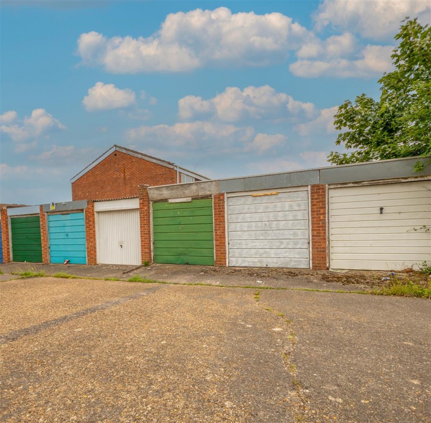 Images for Brockhampton Close, Worcester