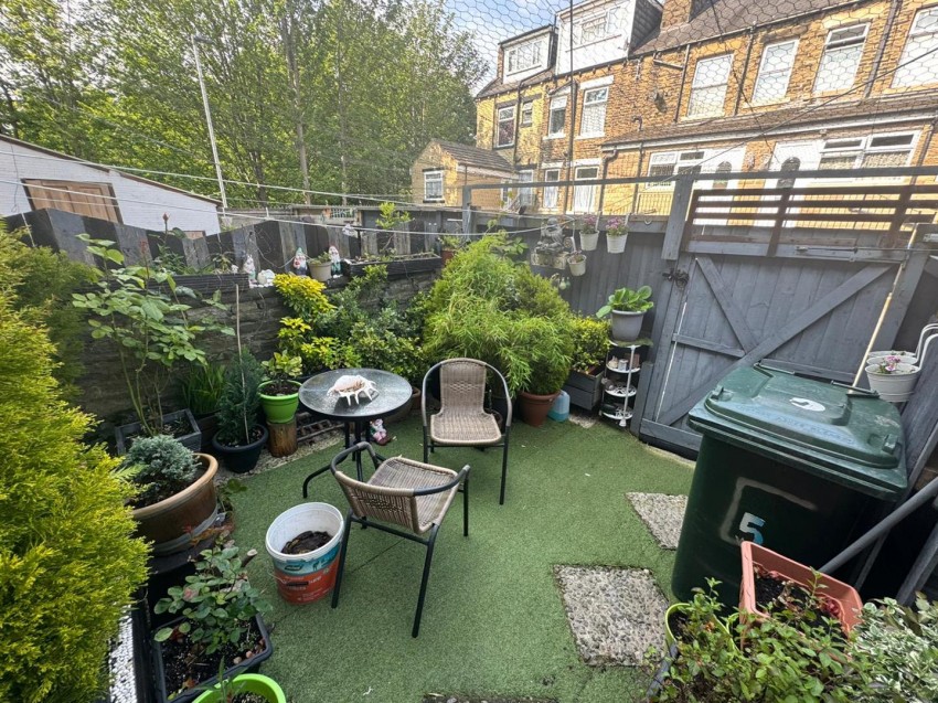 Images for Midland Terrace, Keighley