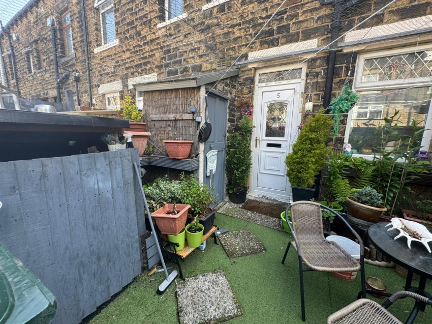 Images for Midland Terrace, Keighley
