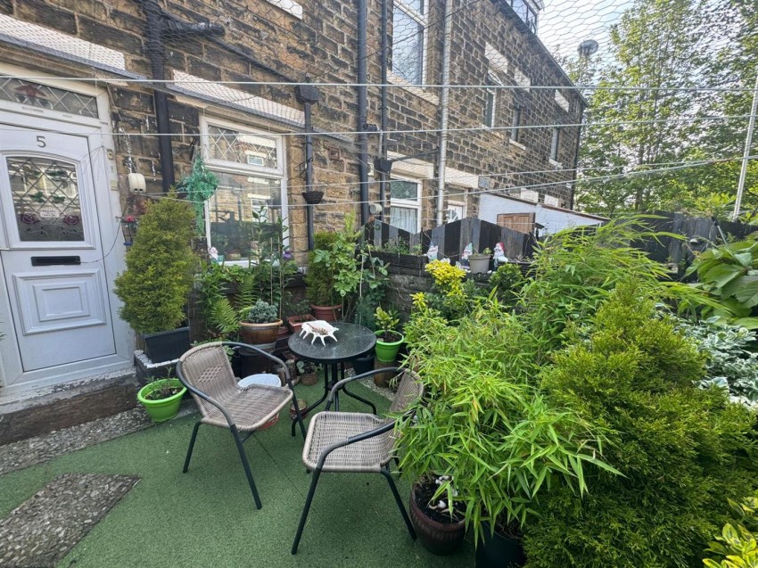 Images for Midland Terrace, Keighley