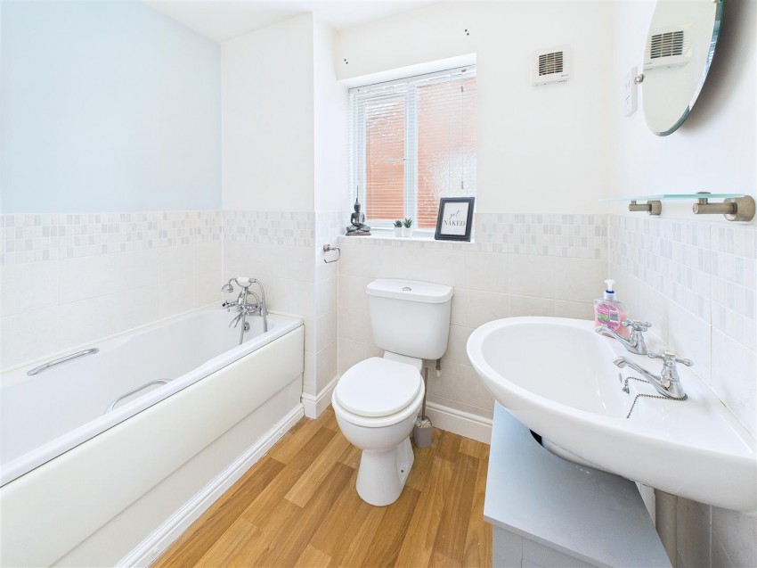 Images for Barrys Close, Woodville, Swadlincote
