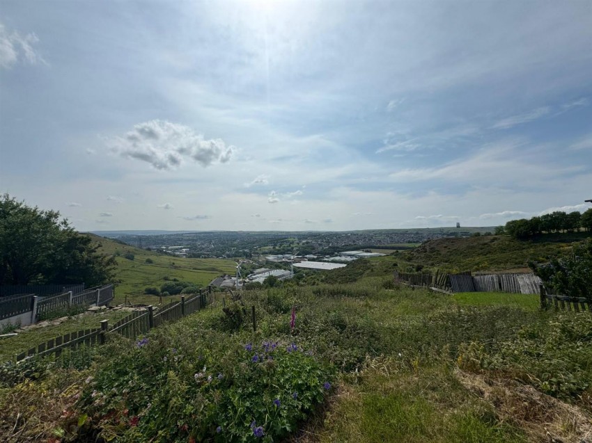 Images for Roper Lane, Queensbury, Bradford