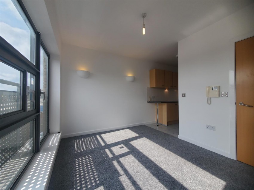 Images for The Point, Whitehall Place, Leeds, LS12