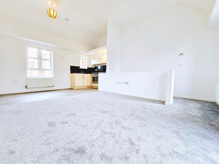 Images for Heathlands Grange, Stapenhill, Burton-On-Trent