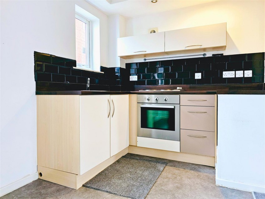 Images for Heathlands Grange, Stapenhill, Burton-On-Trent