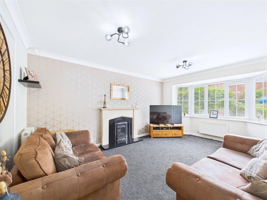 Images for Clifton Way, Burton-On-Trent