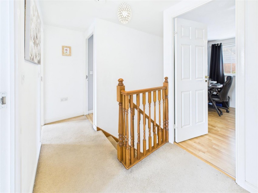 Images for Clifton Way, Burton-On-Trent