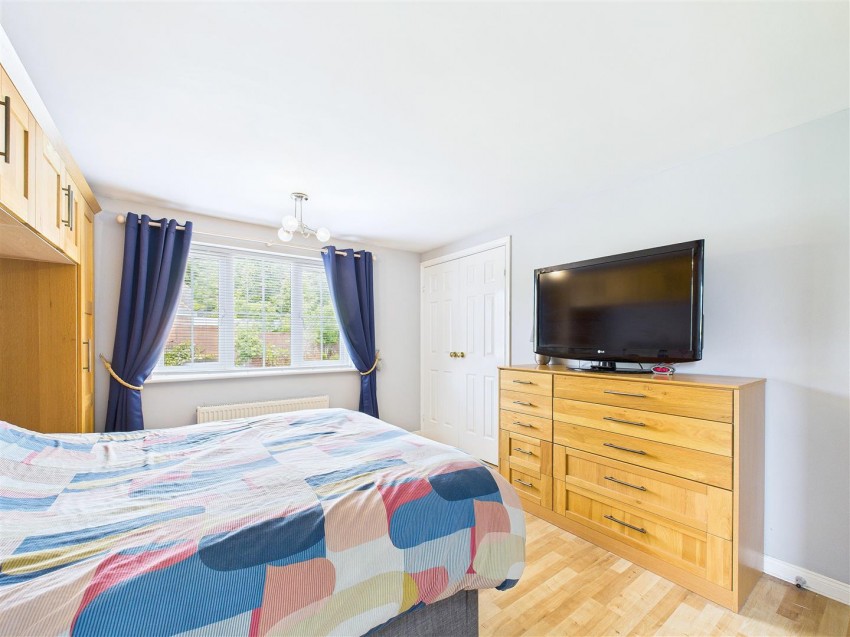 Images for Clifton Way, Burton-On-Trent