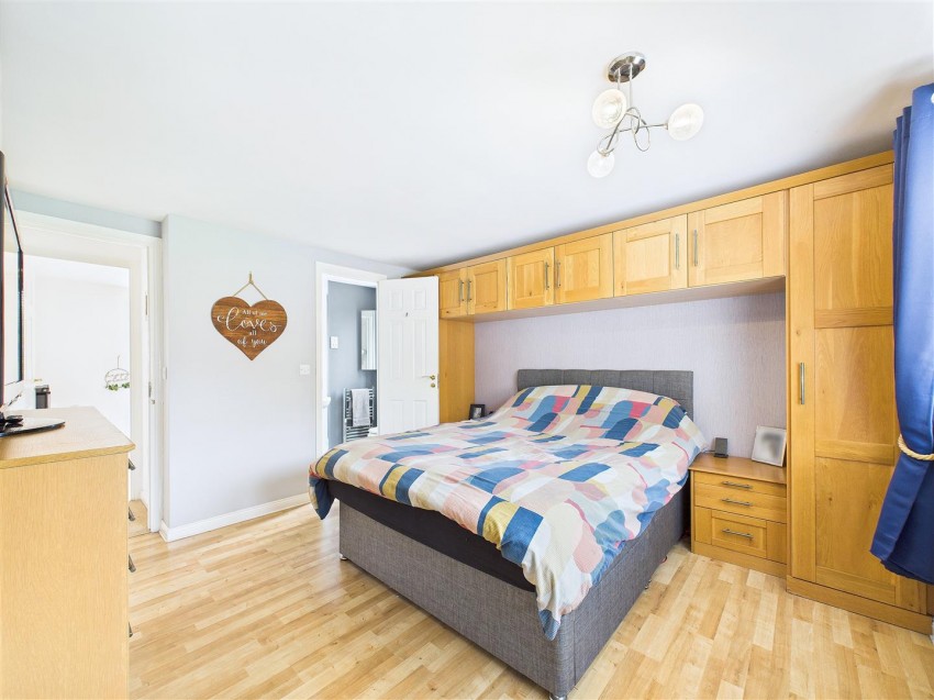 Images for Clifton Way, Burton-On-Trent