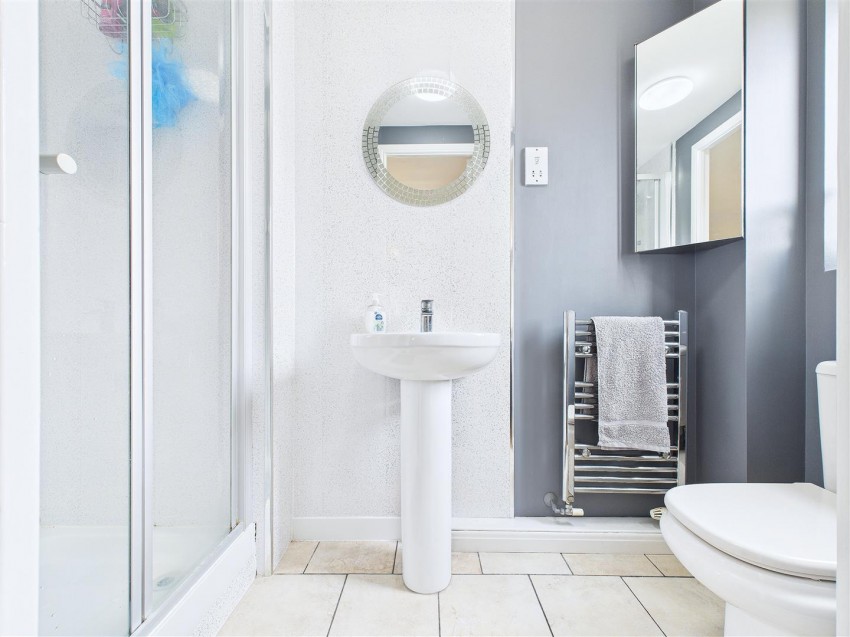 Images for Clifton Way, Burton-On-Trent