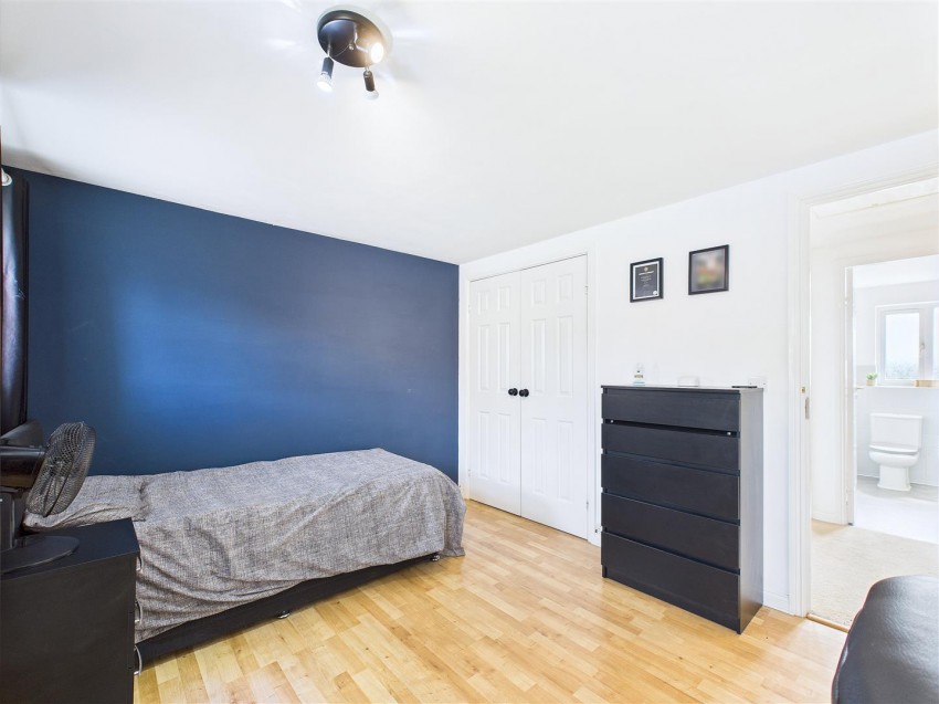 Images for Clifton Way, Burton-On-Trent