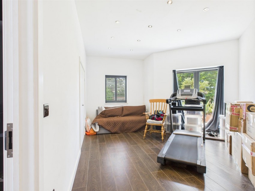 Images for Radinden Manor Road, Hove