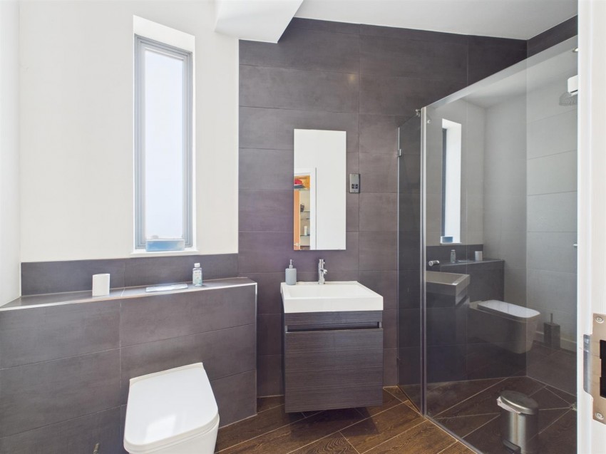 Images for Radinden Manor Road, Hove