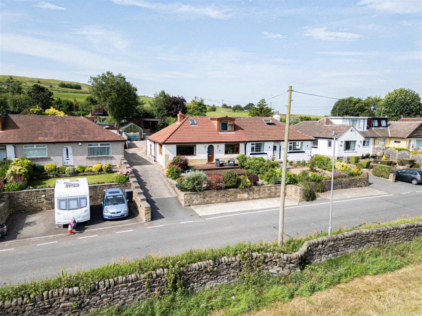 Images for Moor View Drive, Bingley