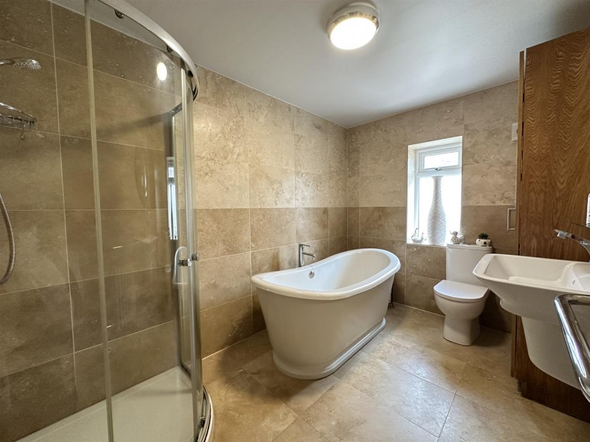 Images for Moor View Drive, Bingley