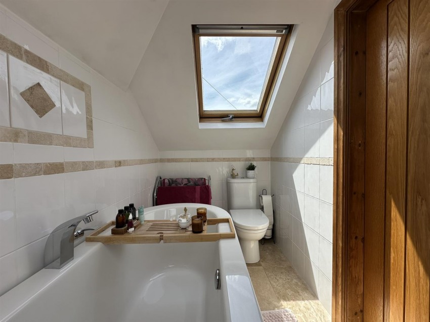 Images for Moor View Drive, Bingley